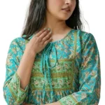 Polyester Women's Floral Placement 3/4 Sleeve and Keyhole Neck Printed Short Kurti
