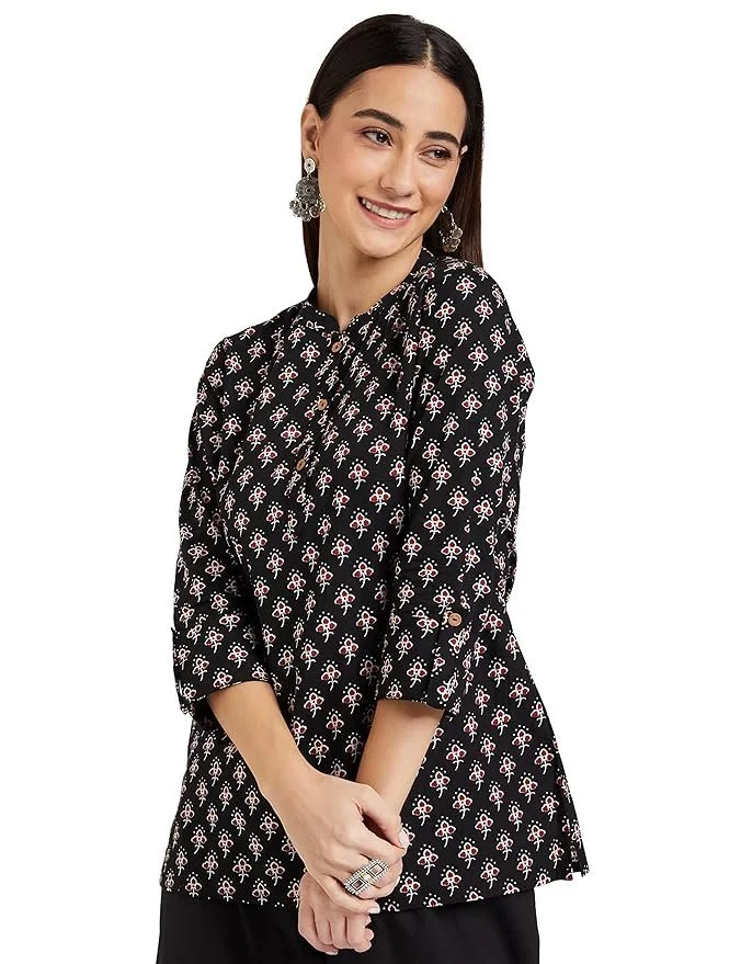 81uXH5YRzDL._SY879_.webp Women's Printed Regular Cotton Short Kurti - Image 1